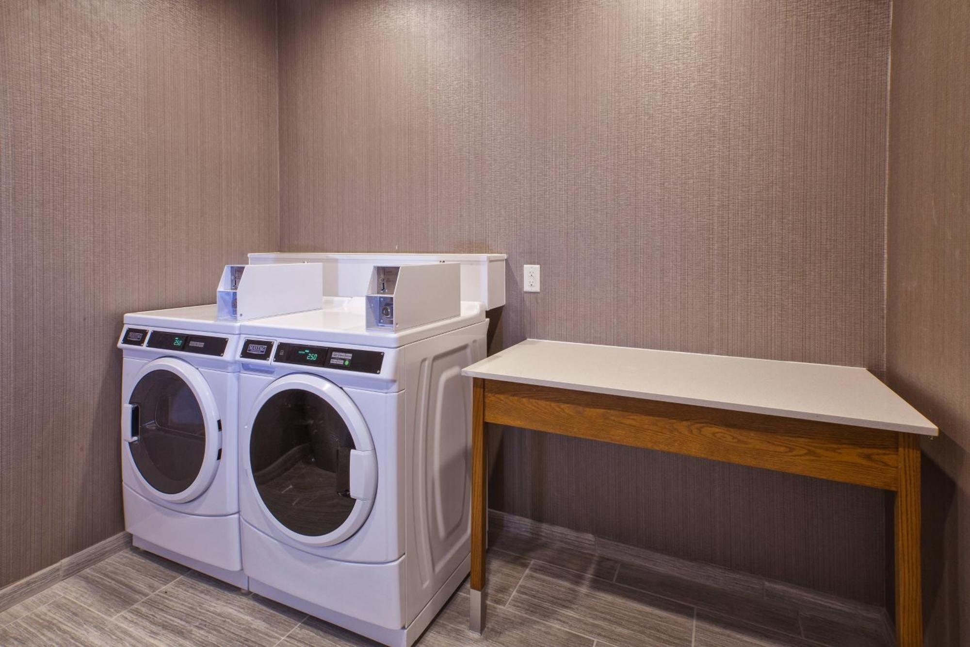 SpringHill Suites by Marriott St. Joseph Benton Harbor Exteriör bild
